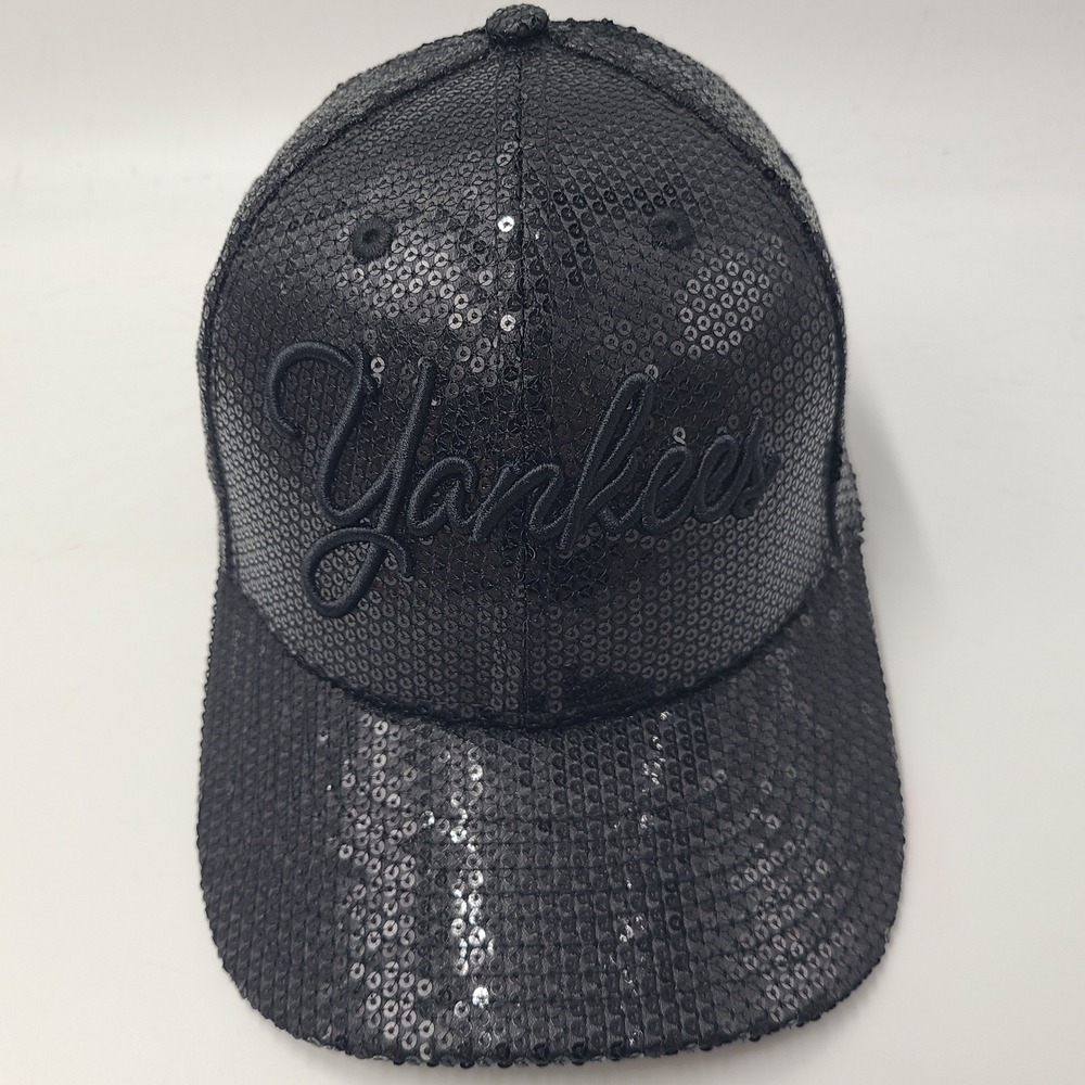 Women New York Yankees Hat Snapback New Era 9Forty Black Sequins M-Crown Script
